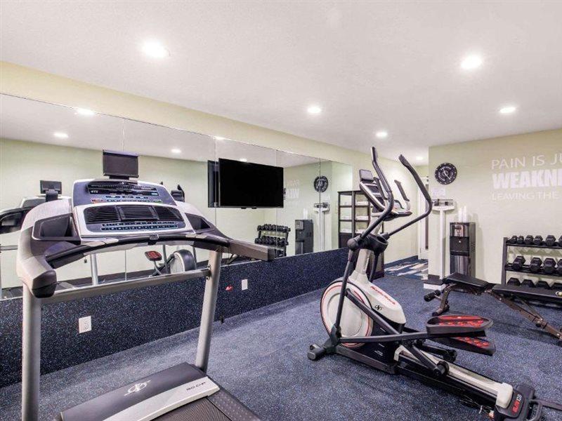 Quality Inn & Suites Plano East - Richardson Esterno foto