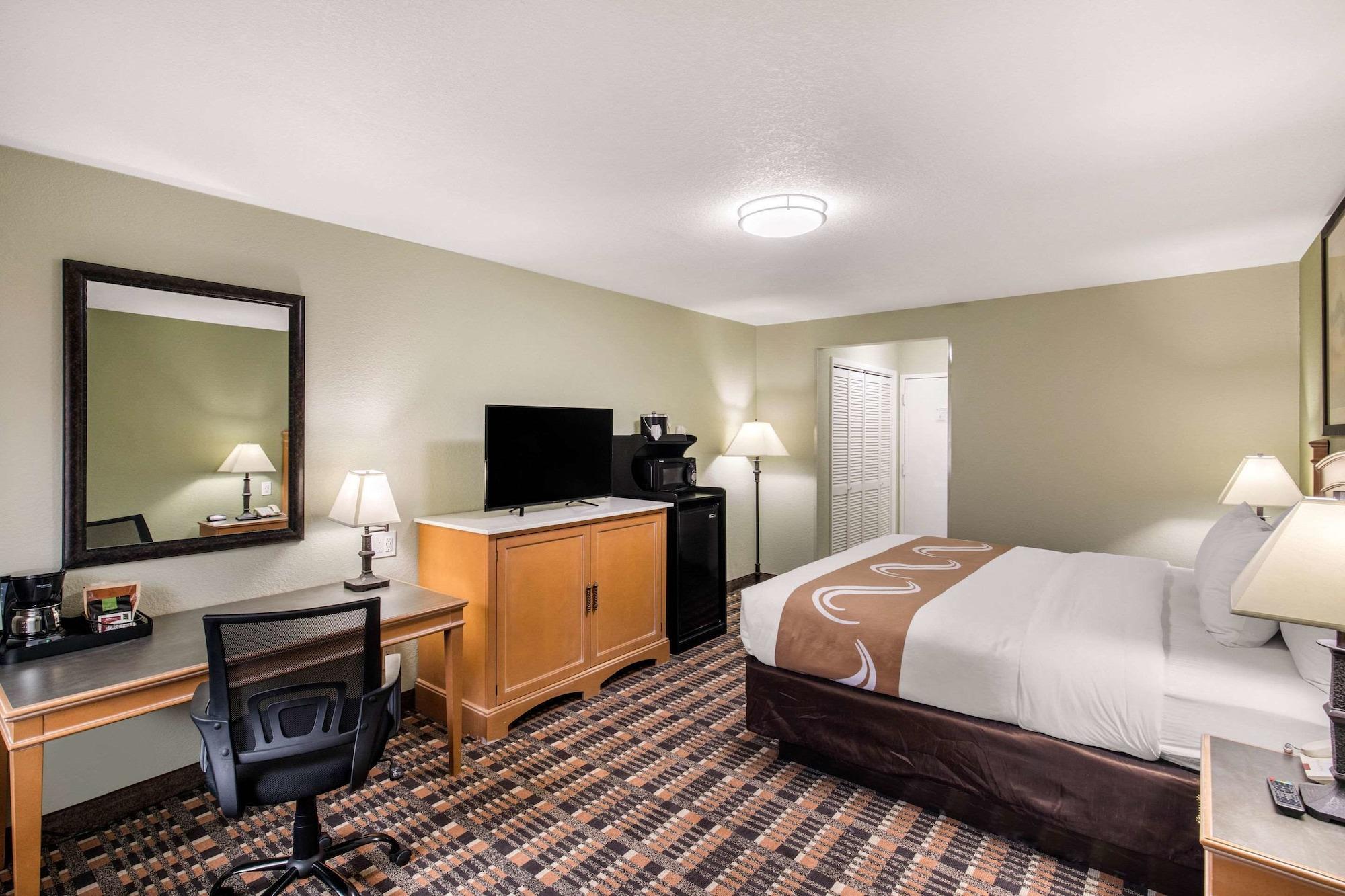 Quality Inn & Suites Plano East - Richardson Esterno foto