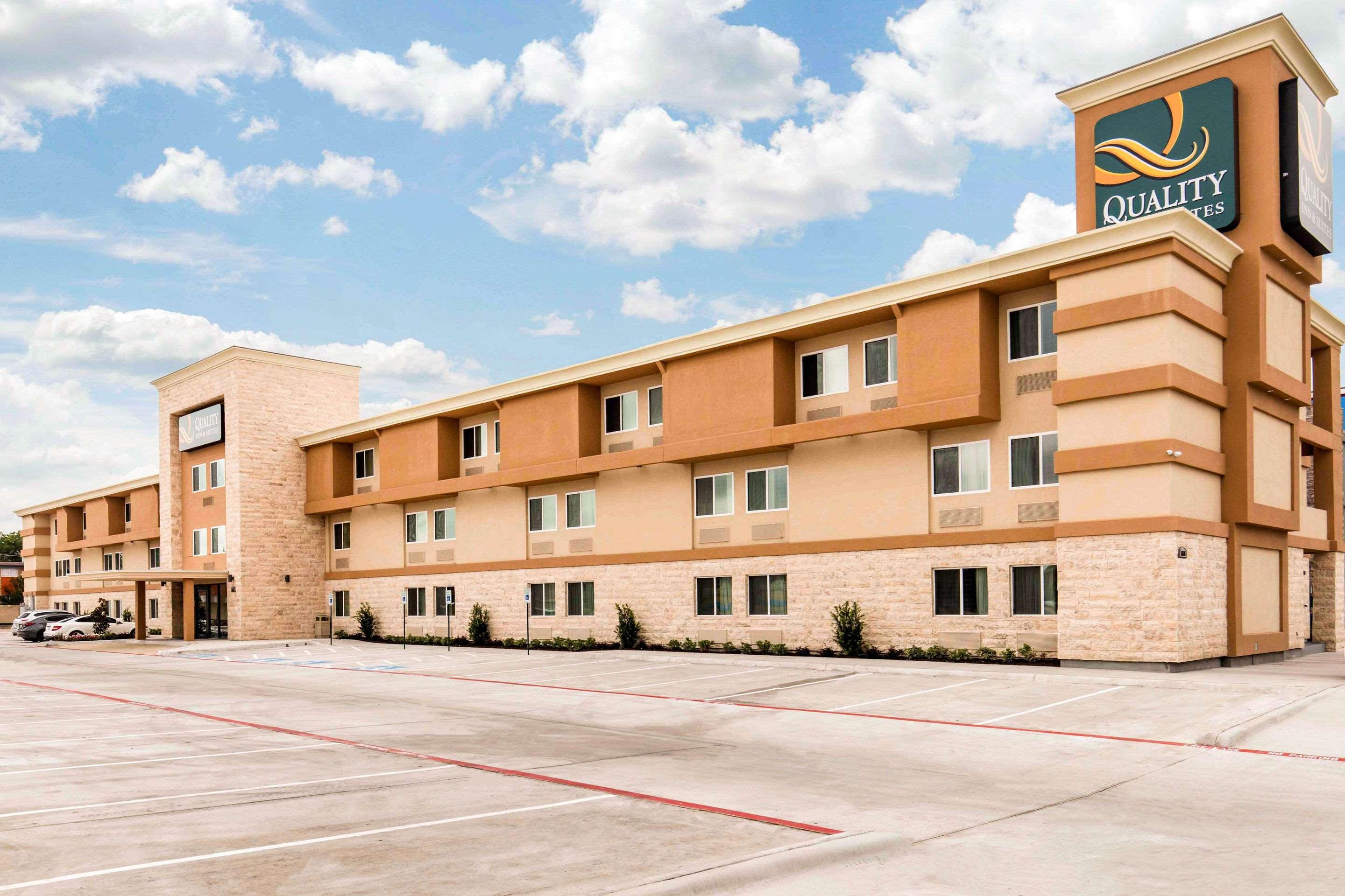 Quality Inn & Suites Plano East - Richardson Esterno foto