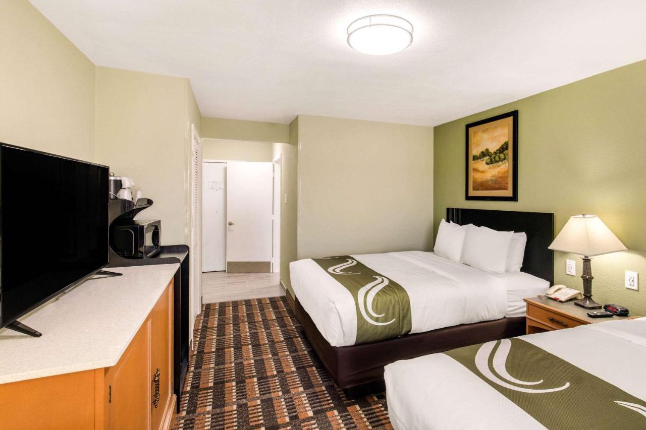 Quality Inn & Suites Plano East - Richardson Esterno foto